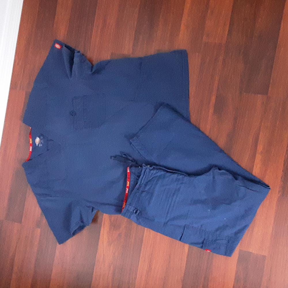 Dickies Scrub set